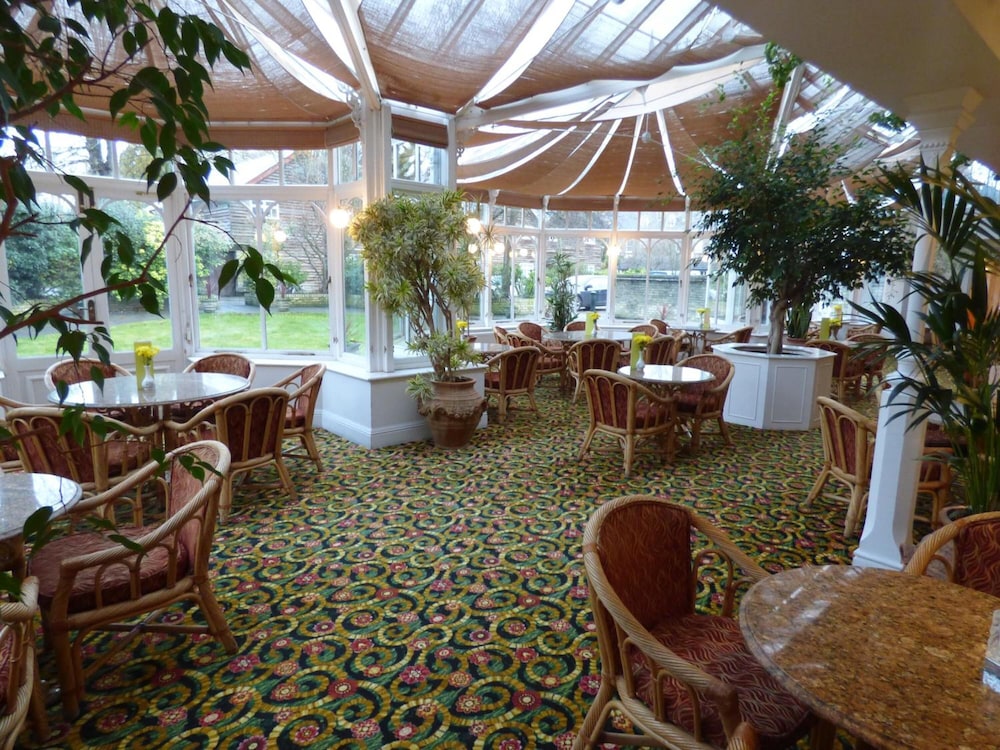 Arundel House Hotel 37/51