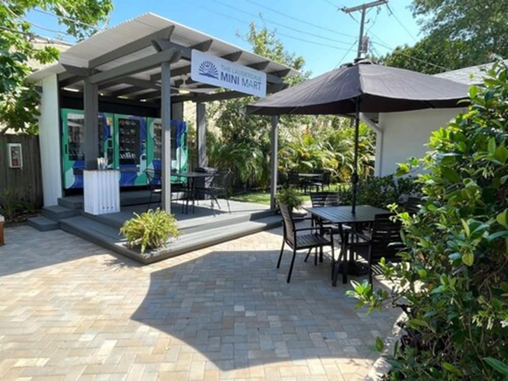 The Lauderdale Boutique Hotel 43/50