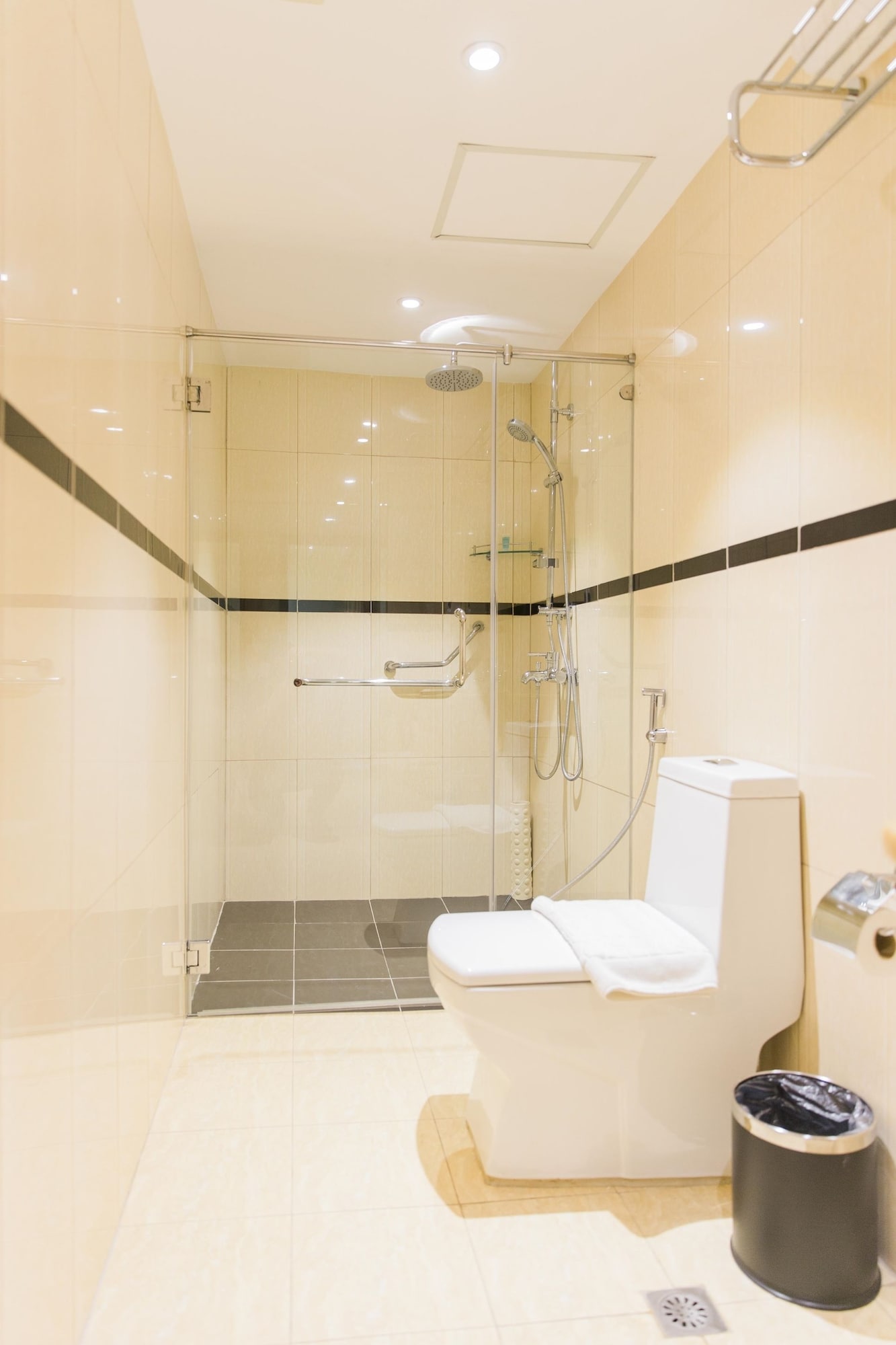 غرفة ديلوكس بسريرين منفصلين، Swiss-Belhotel Blulane 9/9
