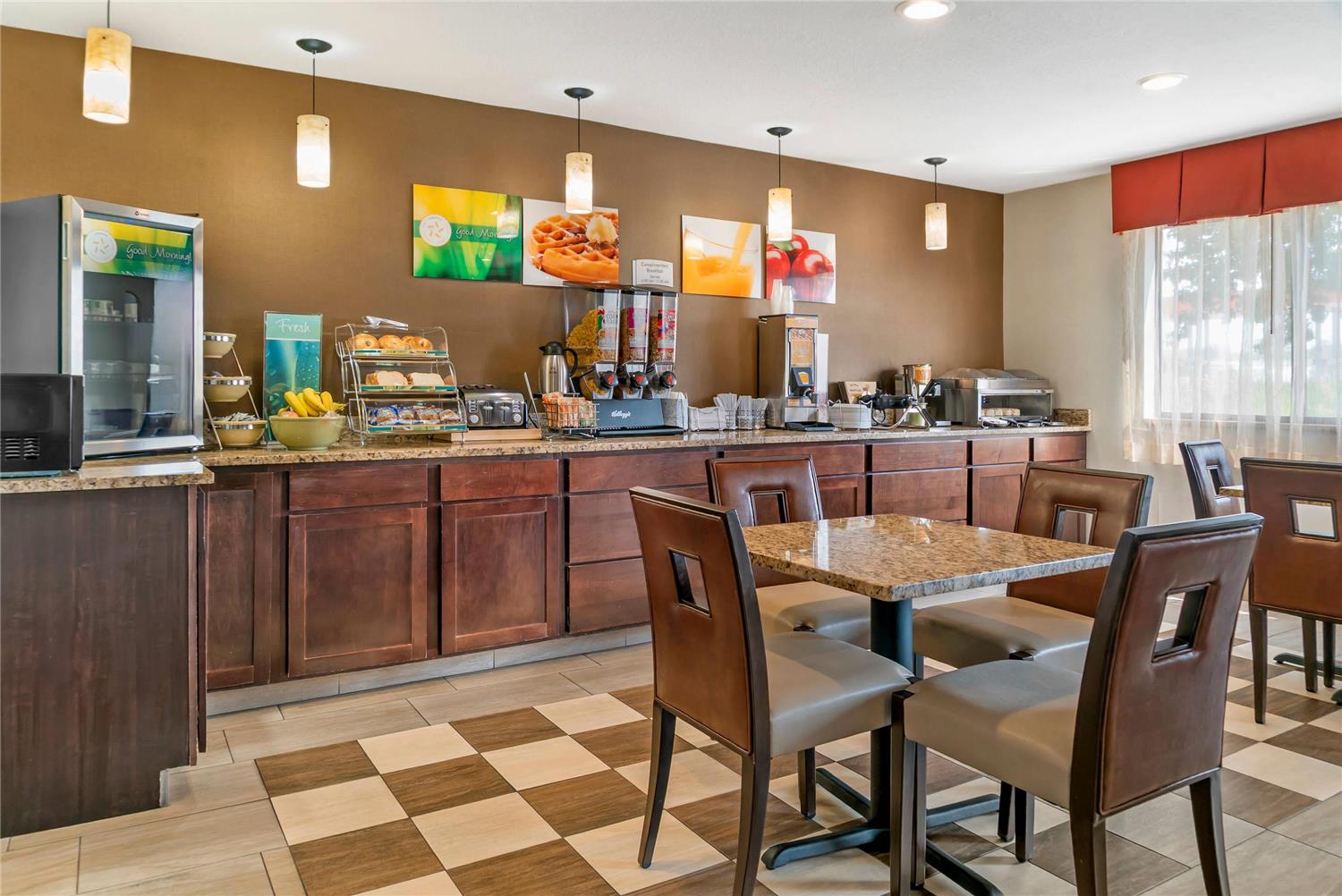 Quality Inn Grand Rapids South Byron Center 22/25