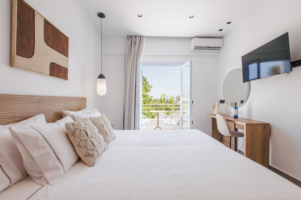 Areti Hotel 16/49