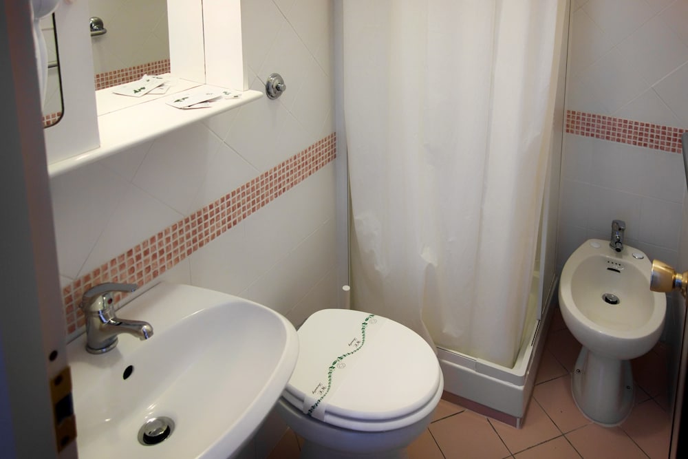 Albergo Minturnae 46/49