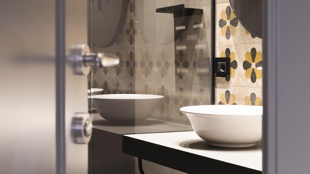 Vis Urban Suite & Spa 34/34