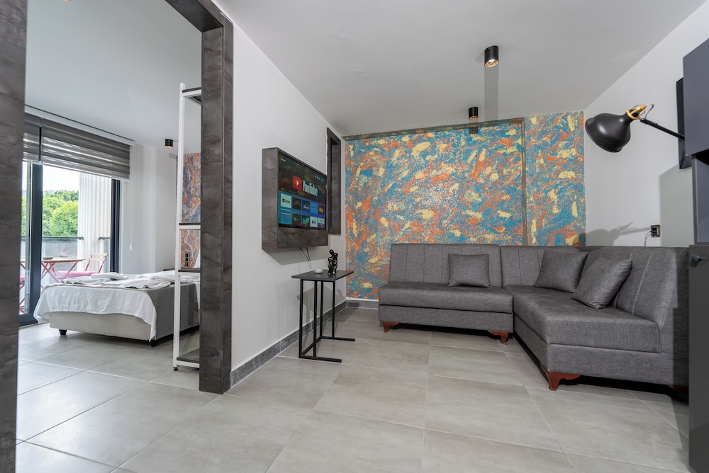 Euronova Hotel Residence 34/50