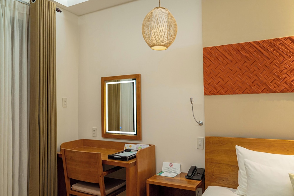 Bamboo Village Beach Resort and Spa 8/45