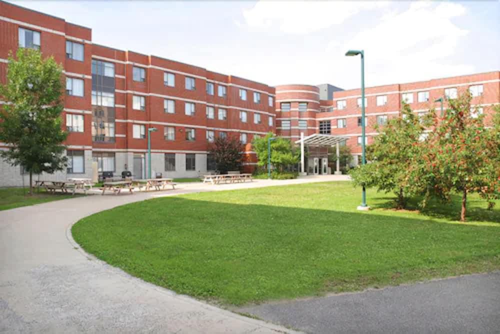 Residence And Conference Centre Ottawa West 22/26