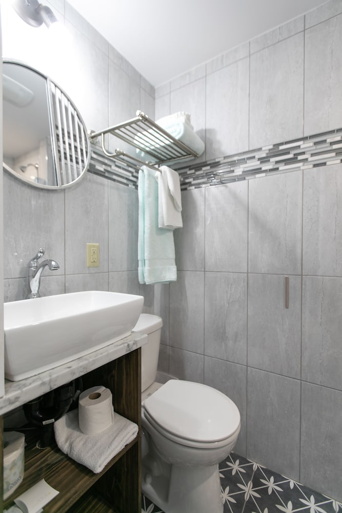 Prince Street Suites 41/50