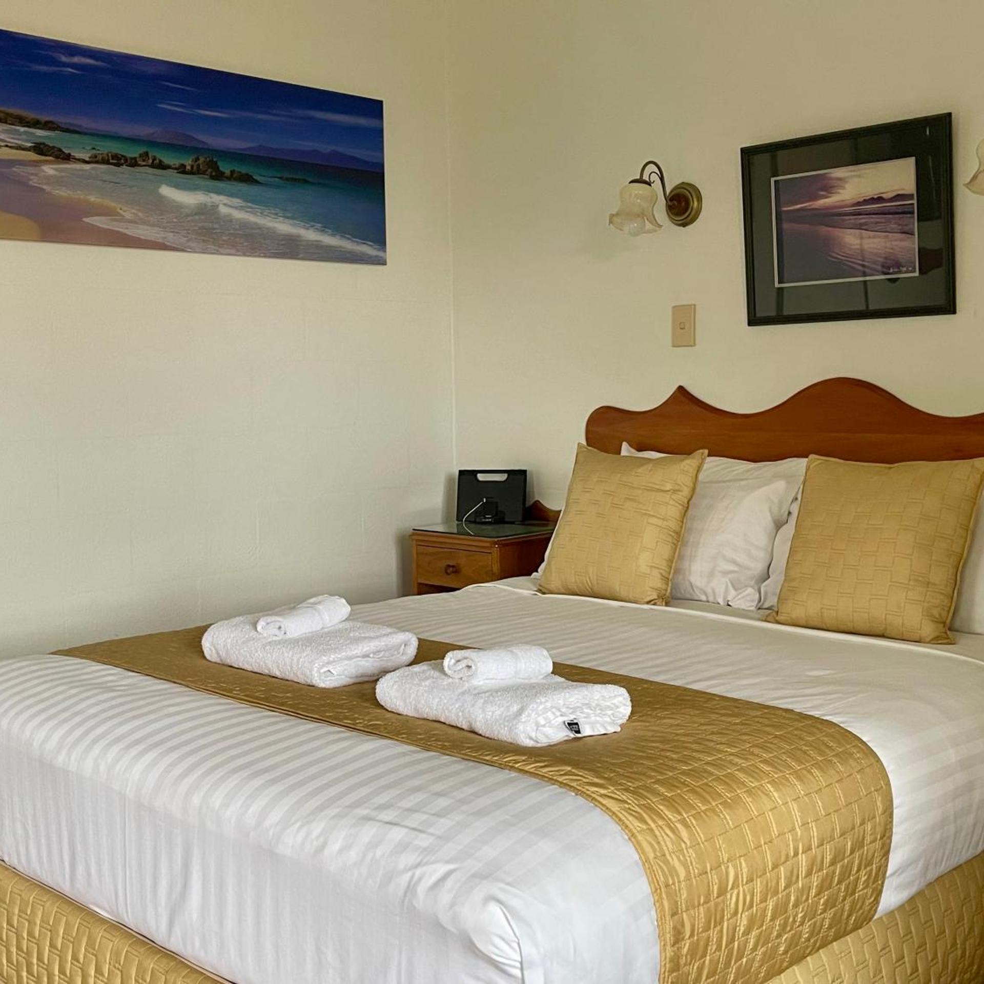 جناح بسرير مزدوج، Swansea Cottages & Motel Suites 2/6