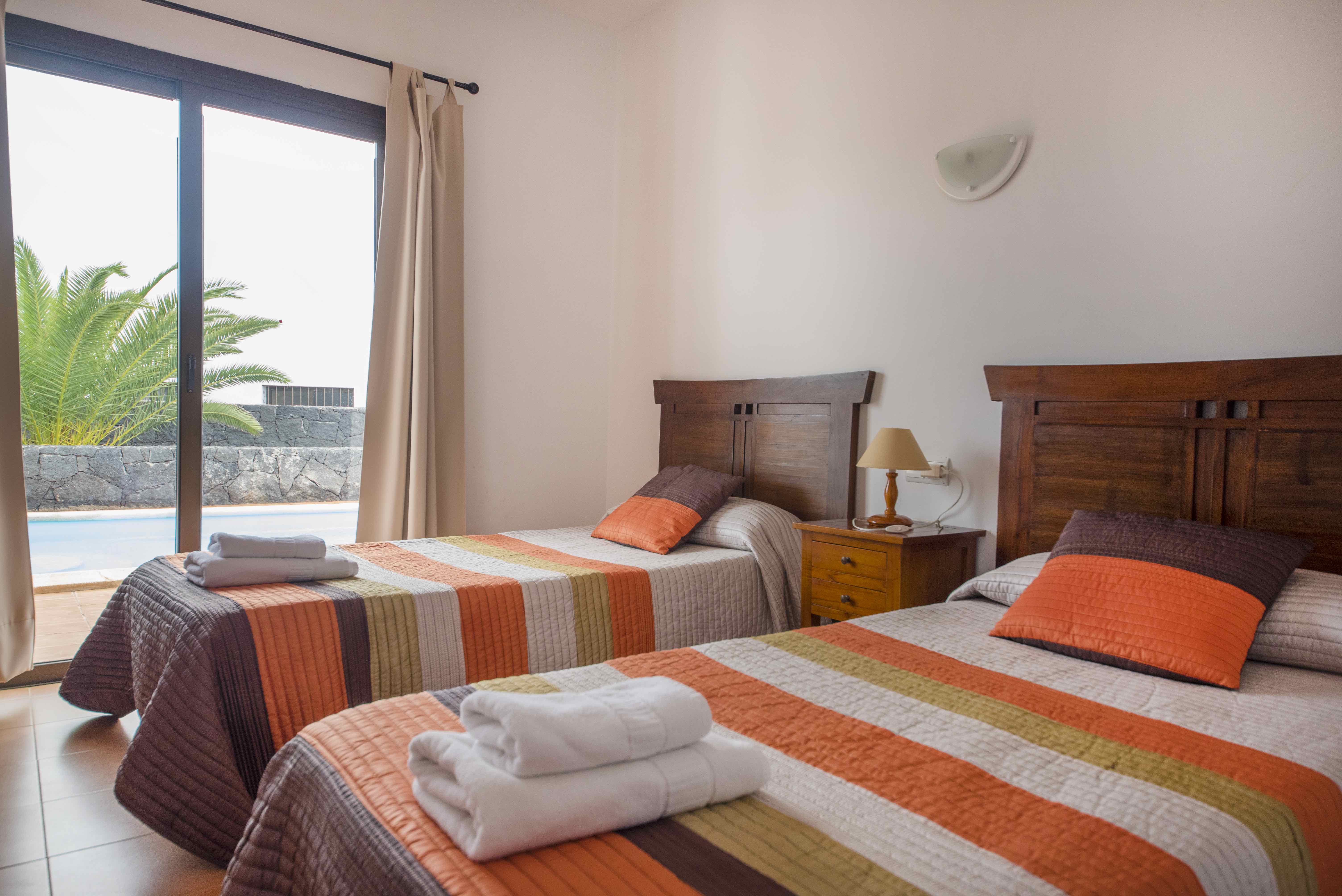 Villas Blancas 6/22