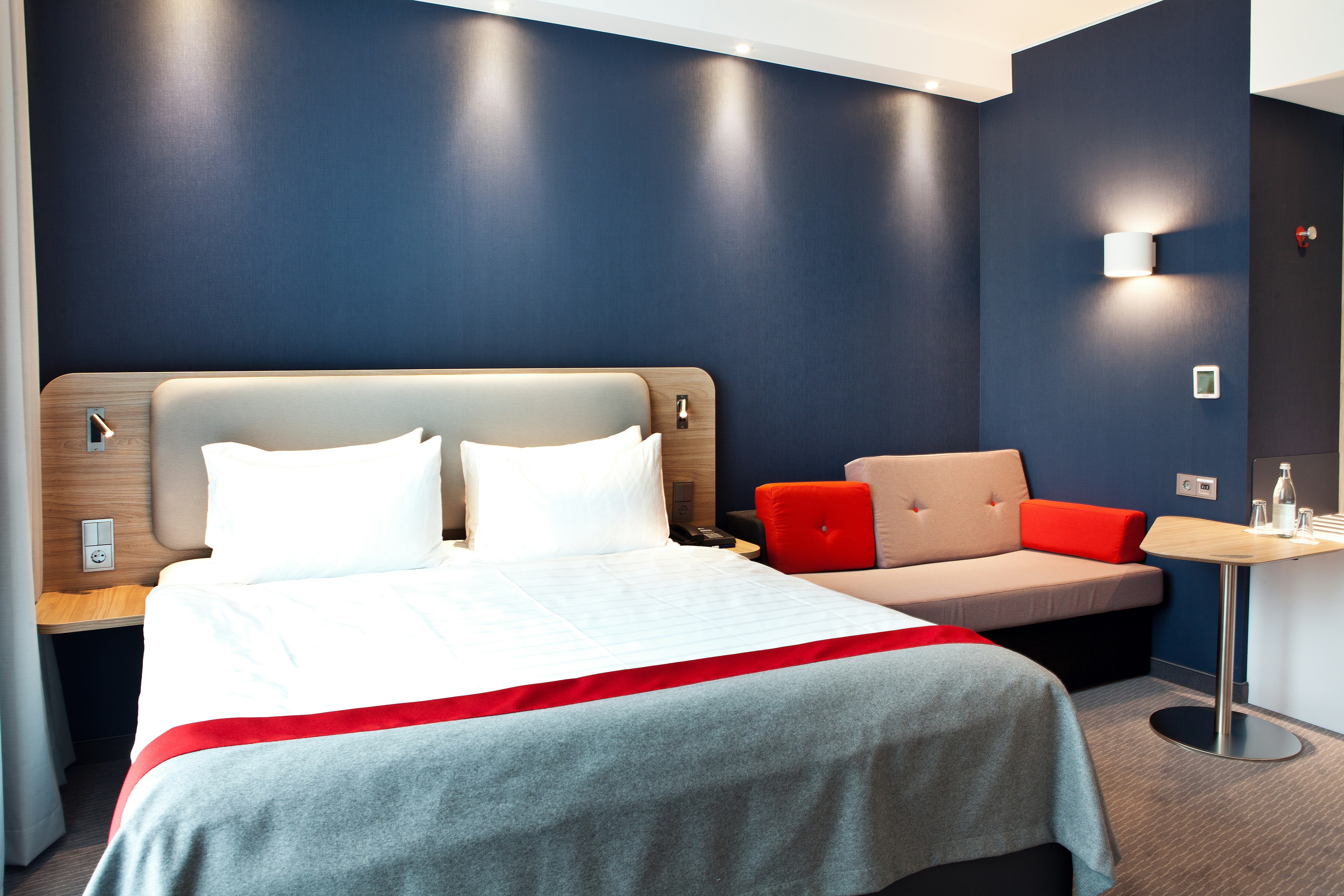 Holiday Inn Express Ringsheim 20/80