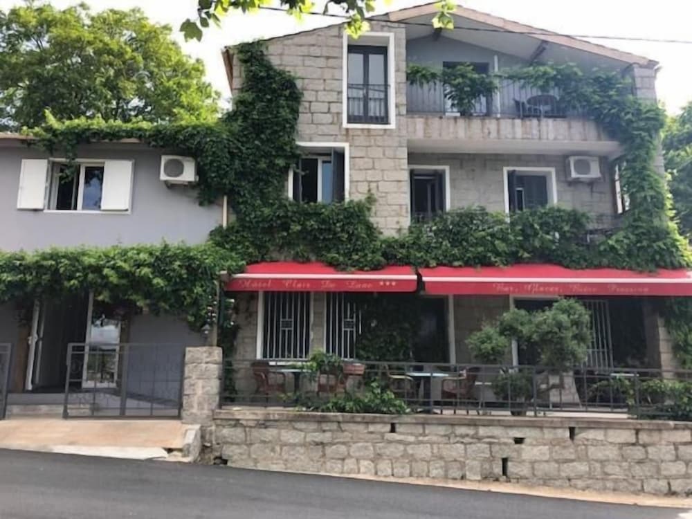 Hôtel Clair De Lune 1/46