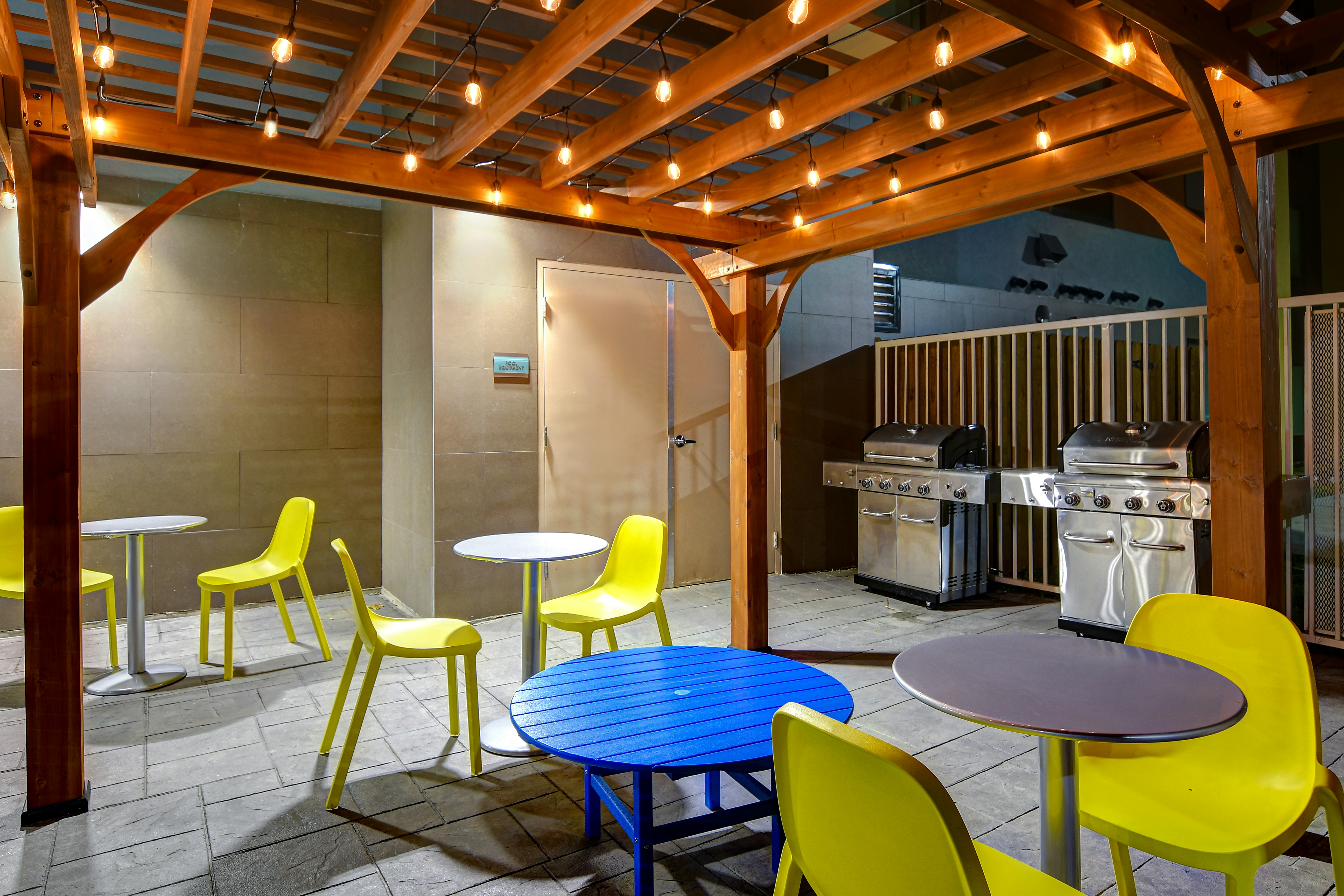 Home2 Suites By Hilton Plano E North Hwy 75 Tx 15/24