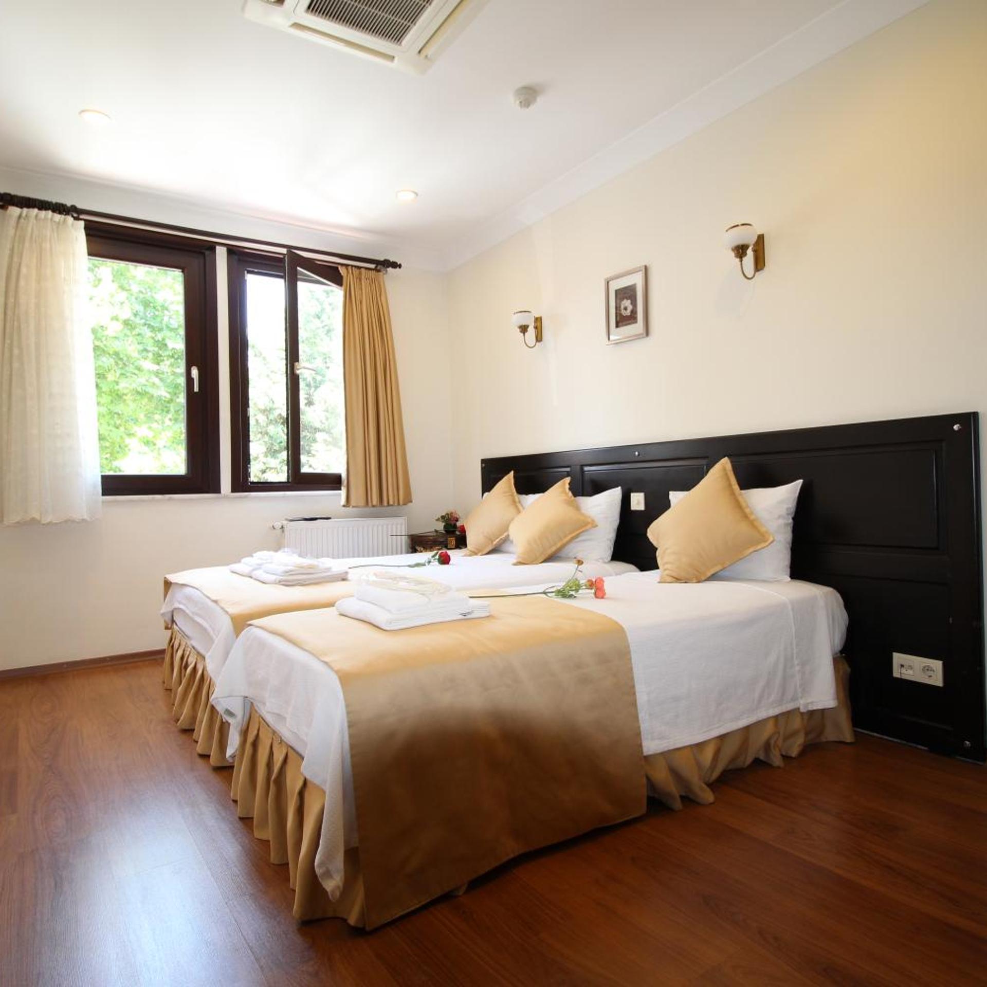 SULTANS HOTEL 4/51