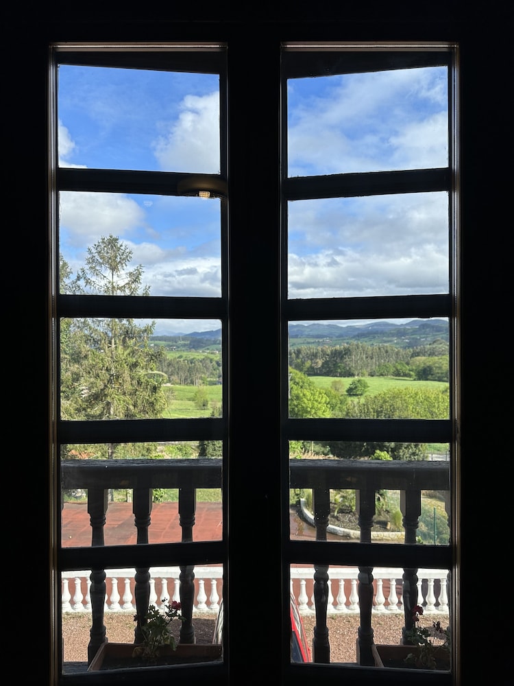 HOTEL PALACIO LA CASONA DE CERRAZO 28/37