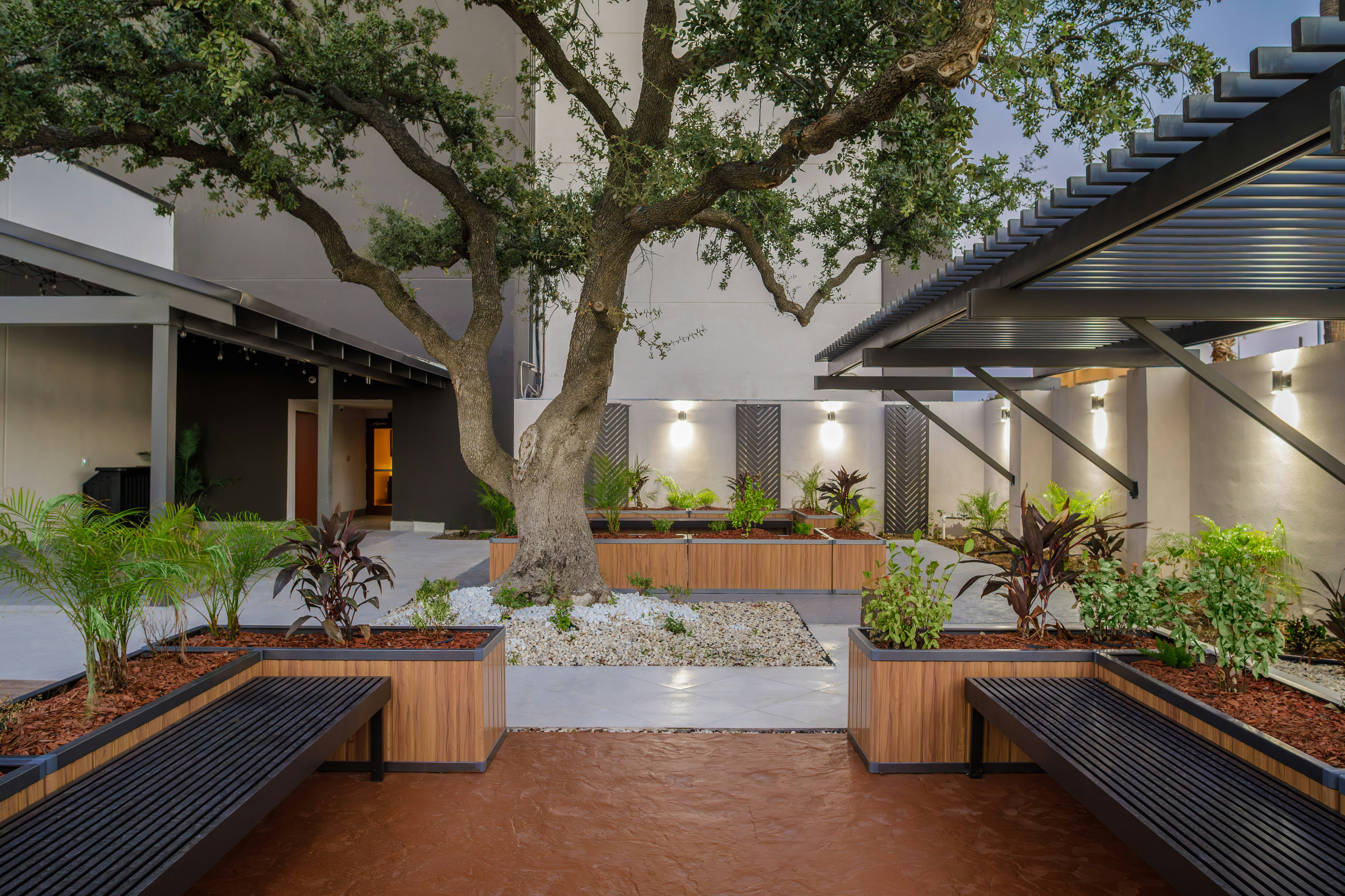 DoubleTree by Hilton Laredo 37/37