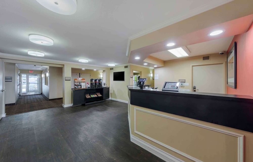 Extended Stay America - Los Angeles - Glendale 8/54