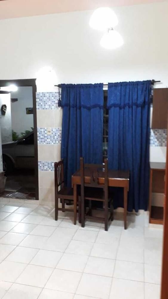 Hostal Residencial Leones De Castilla 30/45