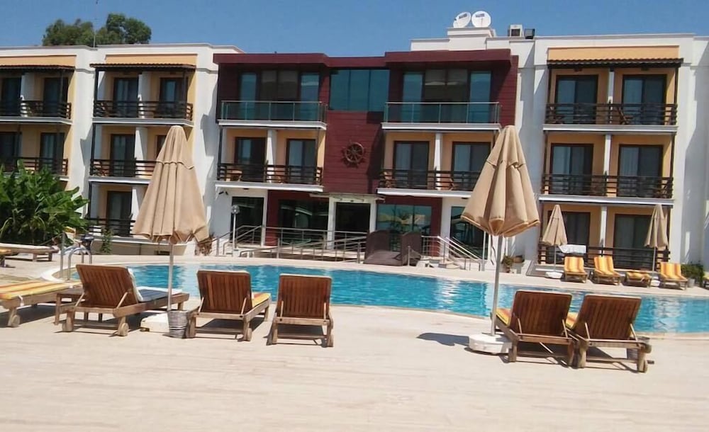 Silvanus Hotel 8/71