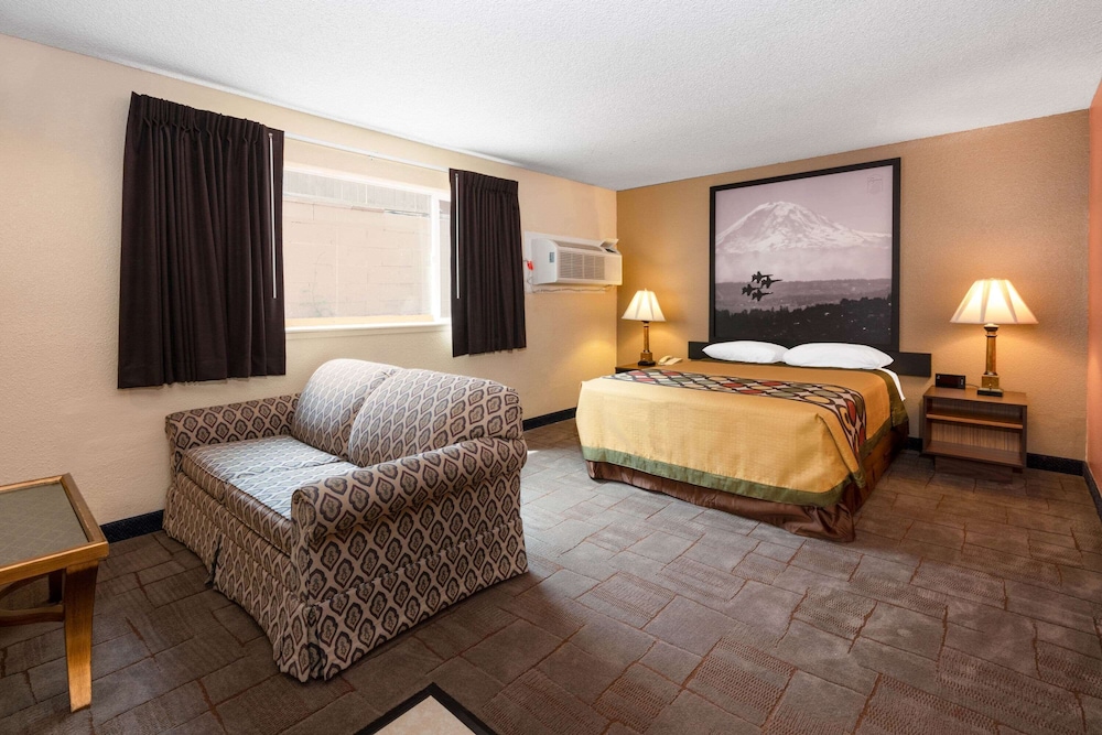 Sutton Suites Hotel 19/38