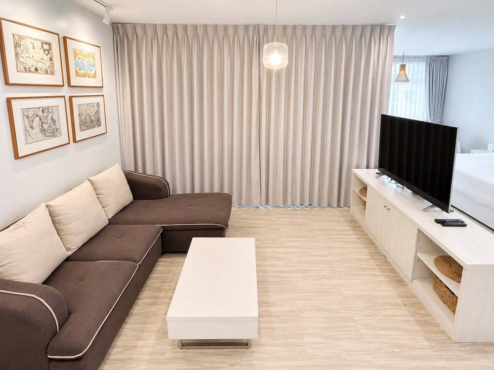 Combo Beach Hotel Samui 28/49