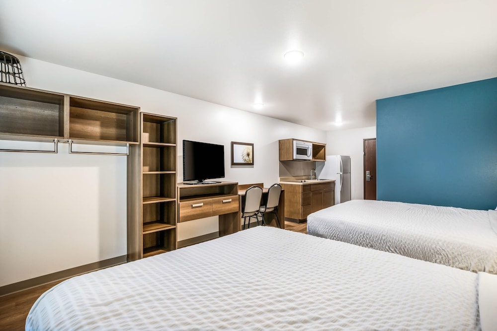 WoodSpring Suites Centennial - Denver Tech Center 31/64