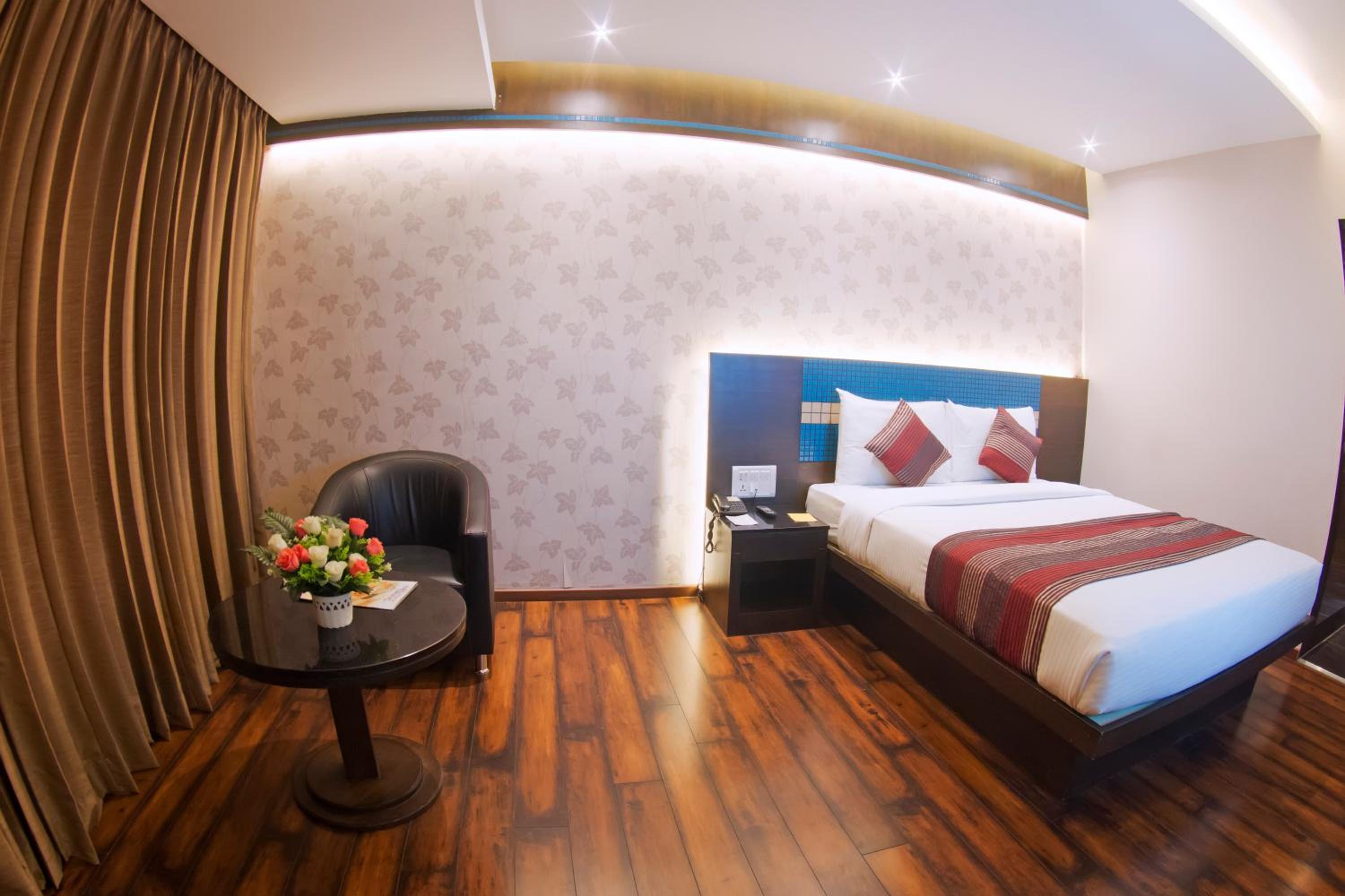 President Hotel 15/50