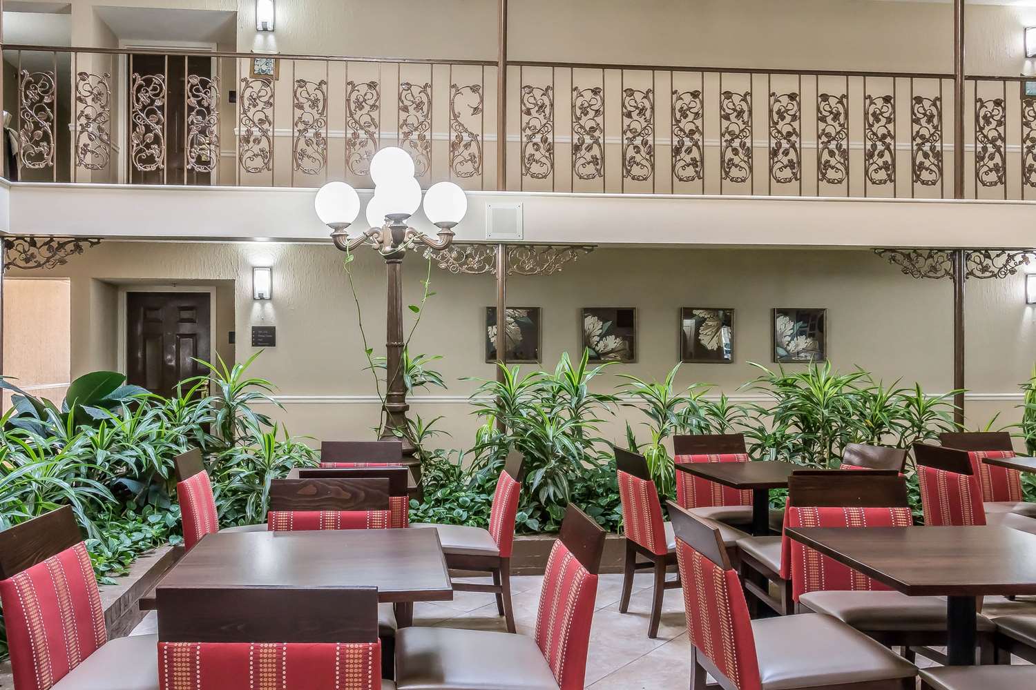 Comfort Inn Savannah Midtown 13/19