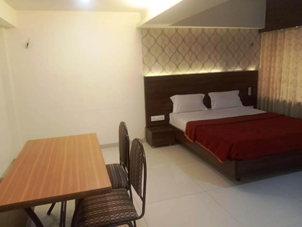 Hotel Sai Nidhi Supreme 8/20