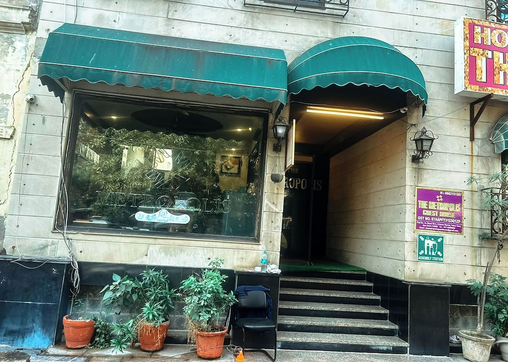 Metropolis Guest House 7/50