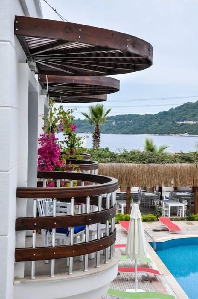 Beyaz Suite Hotel 4/29