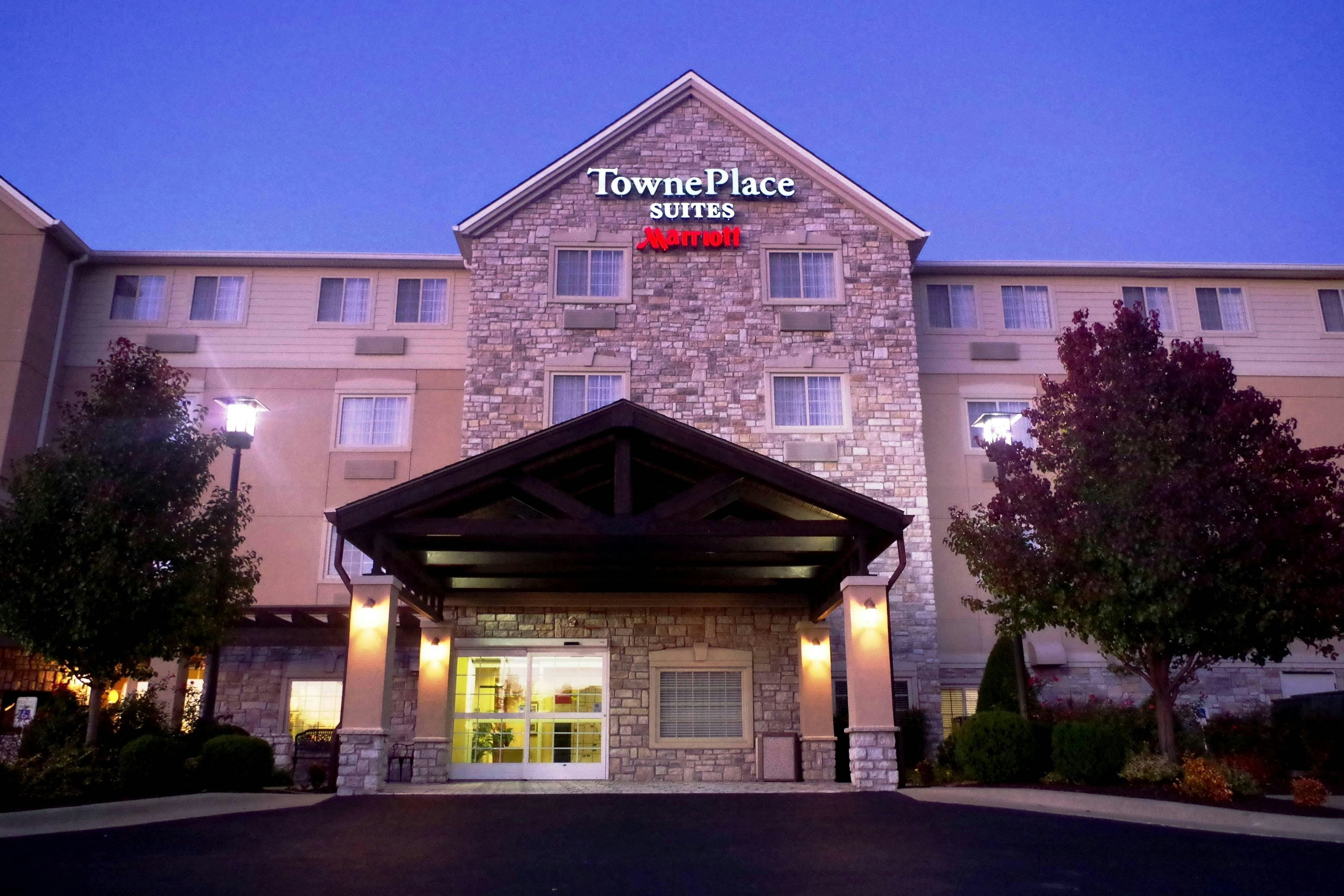 Towneplace Suites Joplin 1/46