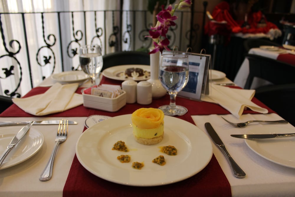 restaurant-cafeteria