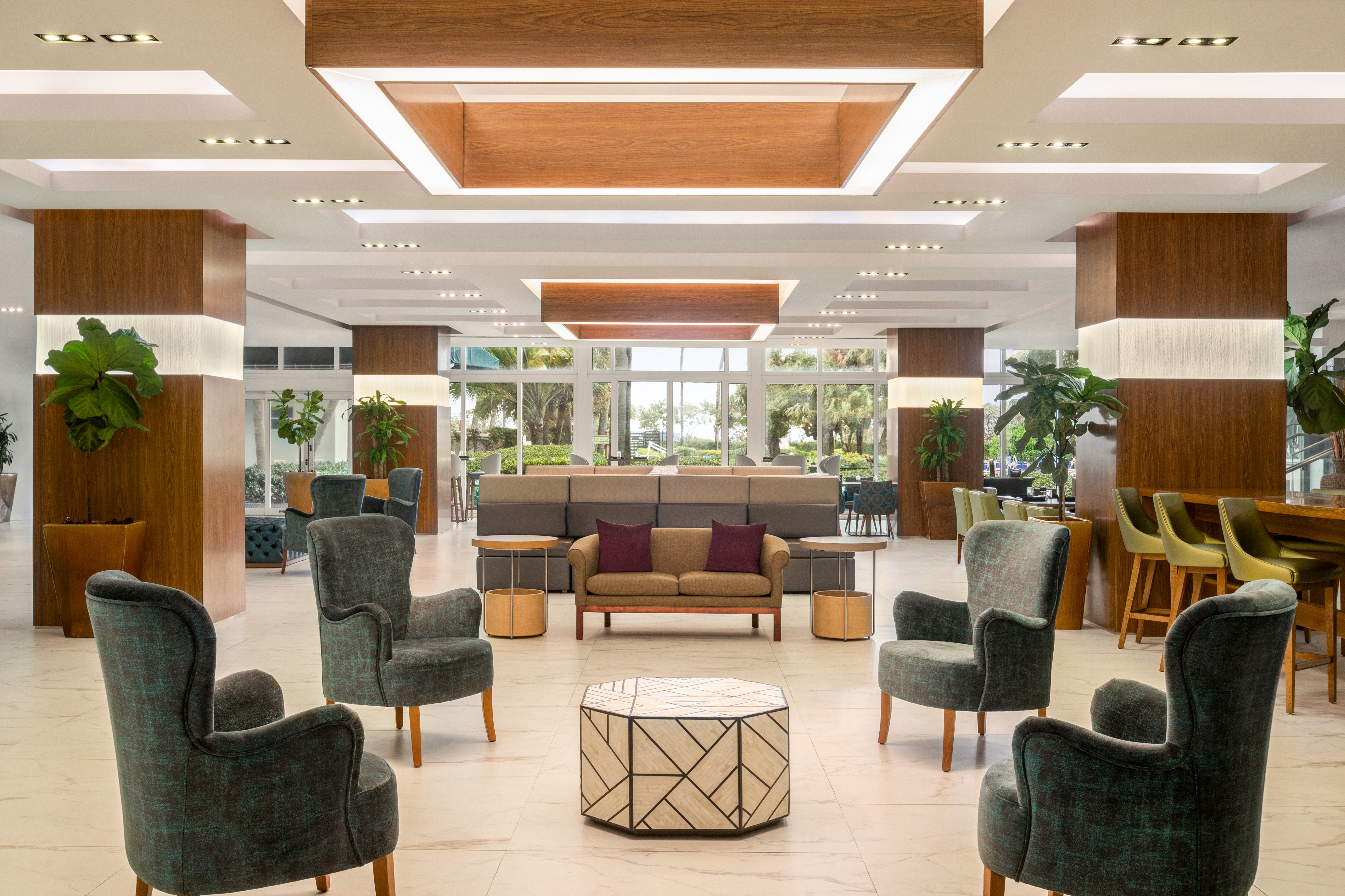 Holiday Inn Miami Beach Oceanfront Hotel 44/71