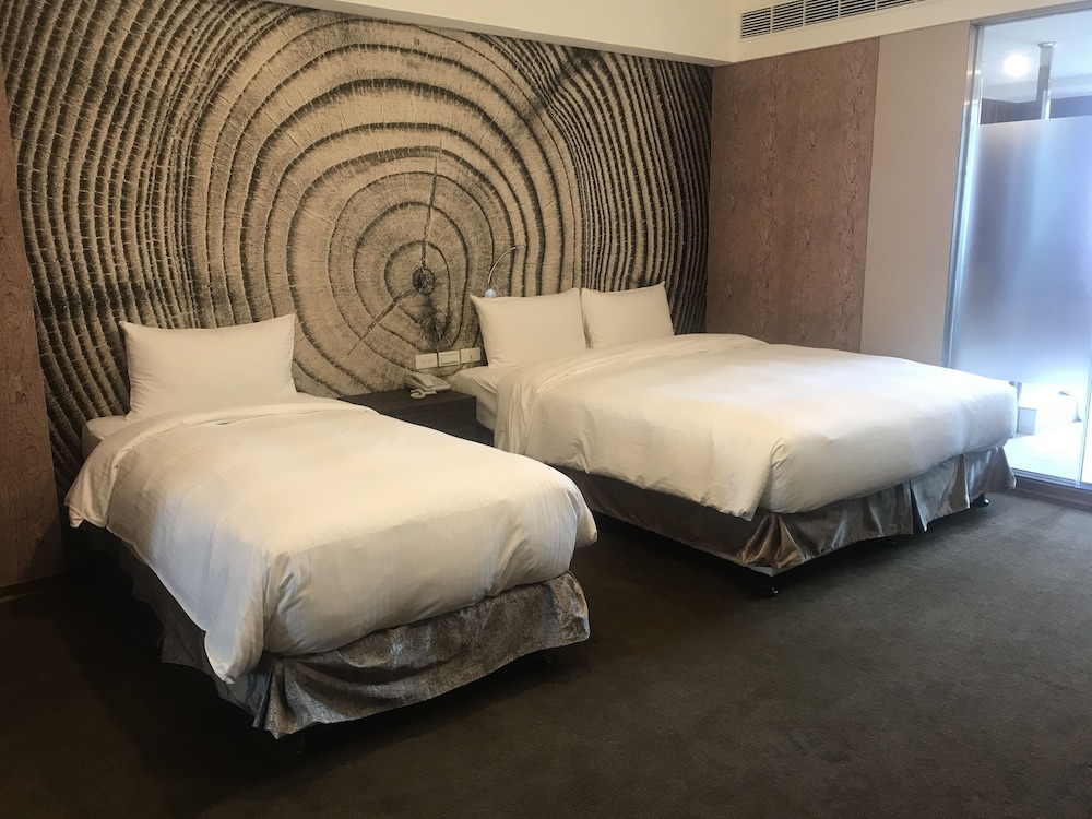 Fairytale Yisu Hot Spring Hotel 23/53