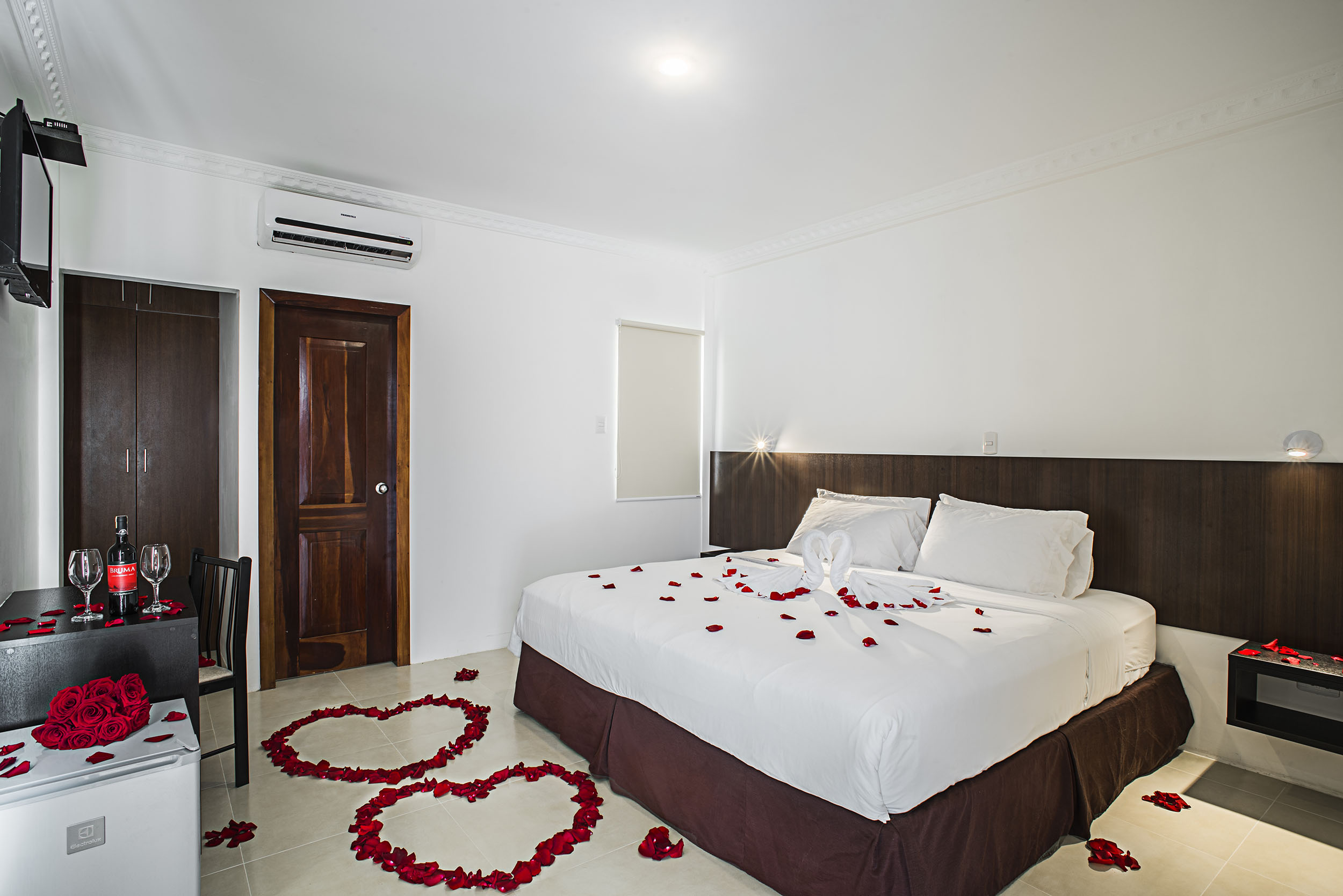 Room, King Bed, Sea View, Adult Only