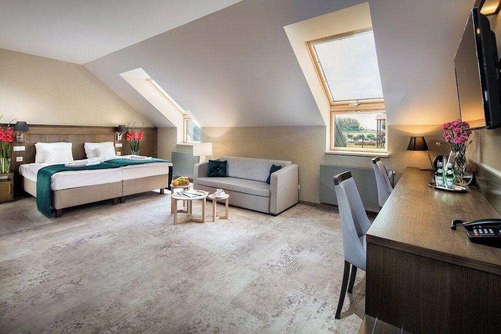 Residence Szary 51/71