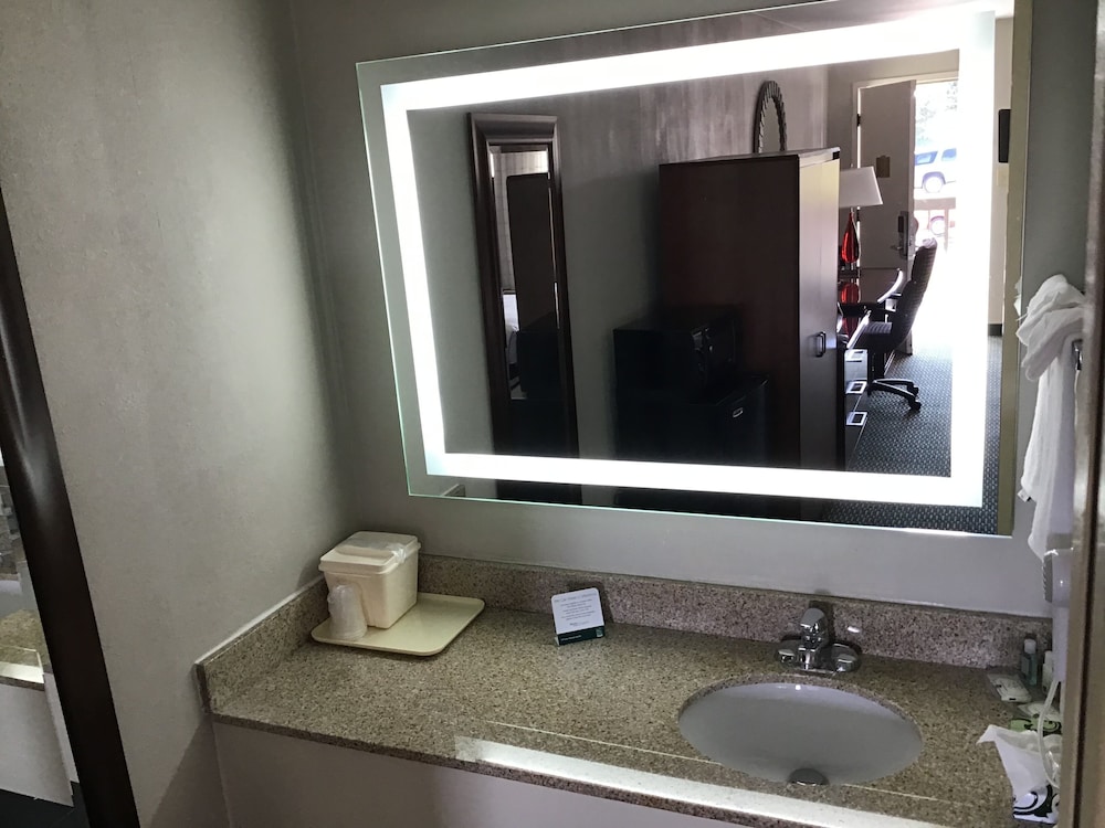 Quality Inn Christiansburg - Blacksburg 21/47