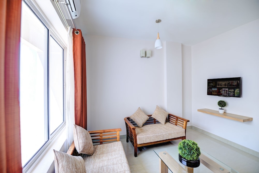 Sidra Pristine Hotel & Portico Halls 31/50