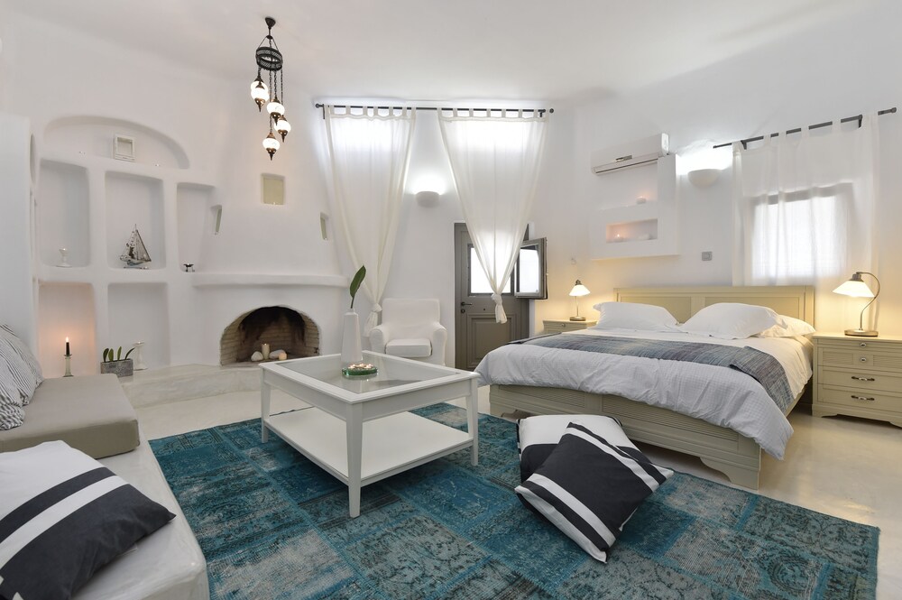 Naoussa Hills Boutique Resort- Adults Only (13+) 54/76