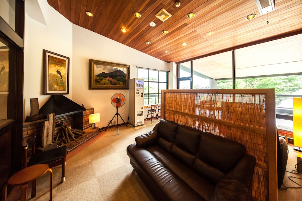 Hisuinoyado Reimei 46/65