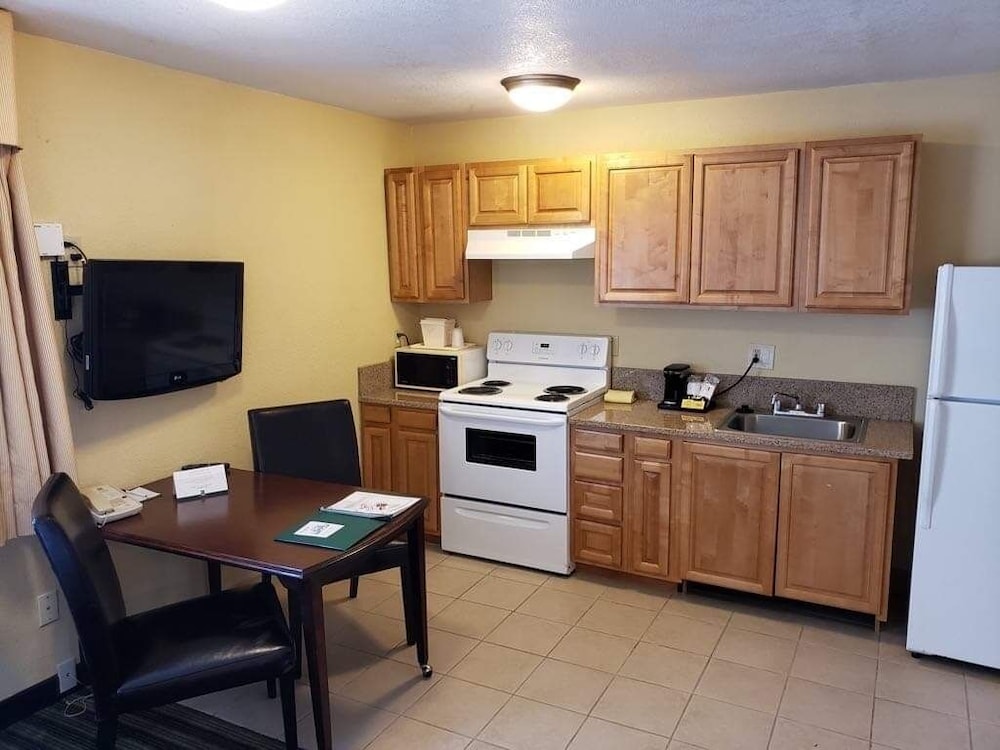 Quality Inn & Suites Vancouver - Hazel Dell 39/59