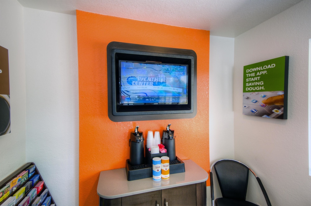 Motel6 Bradenton, FL 47/63