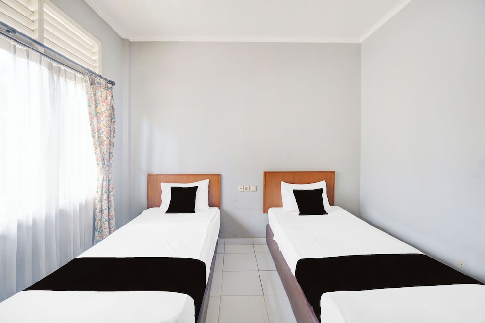 Hotel O Bogor near Taman Safari formerly Hotel Rudian 2 32/54