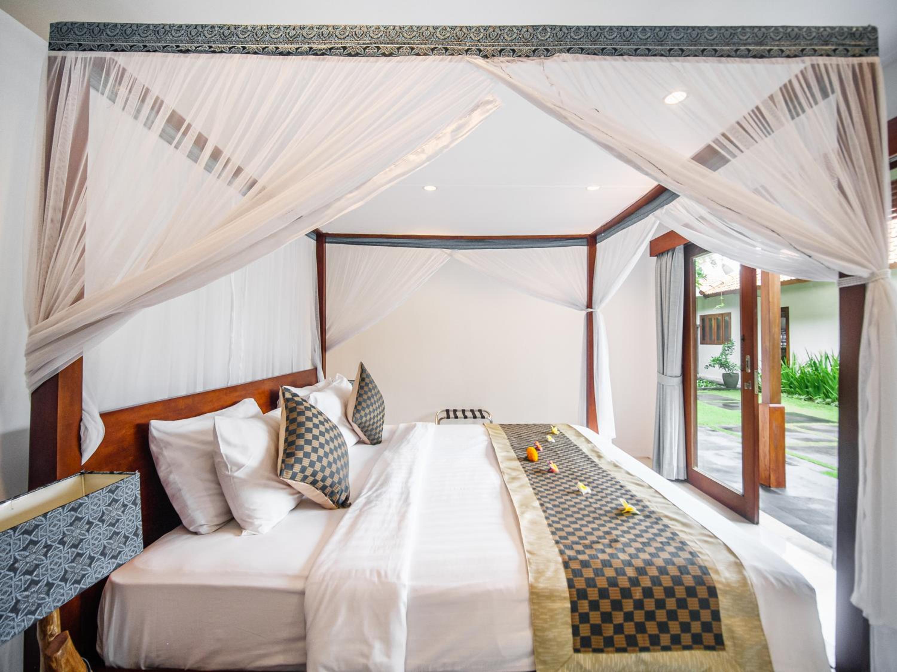 4 Bedrooms, Deluxe