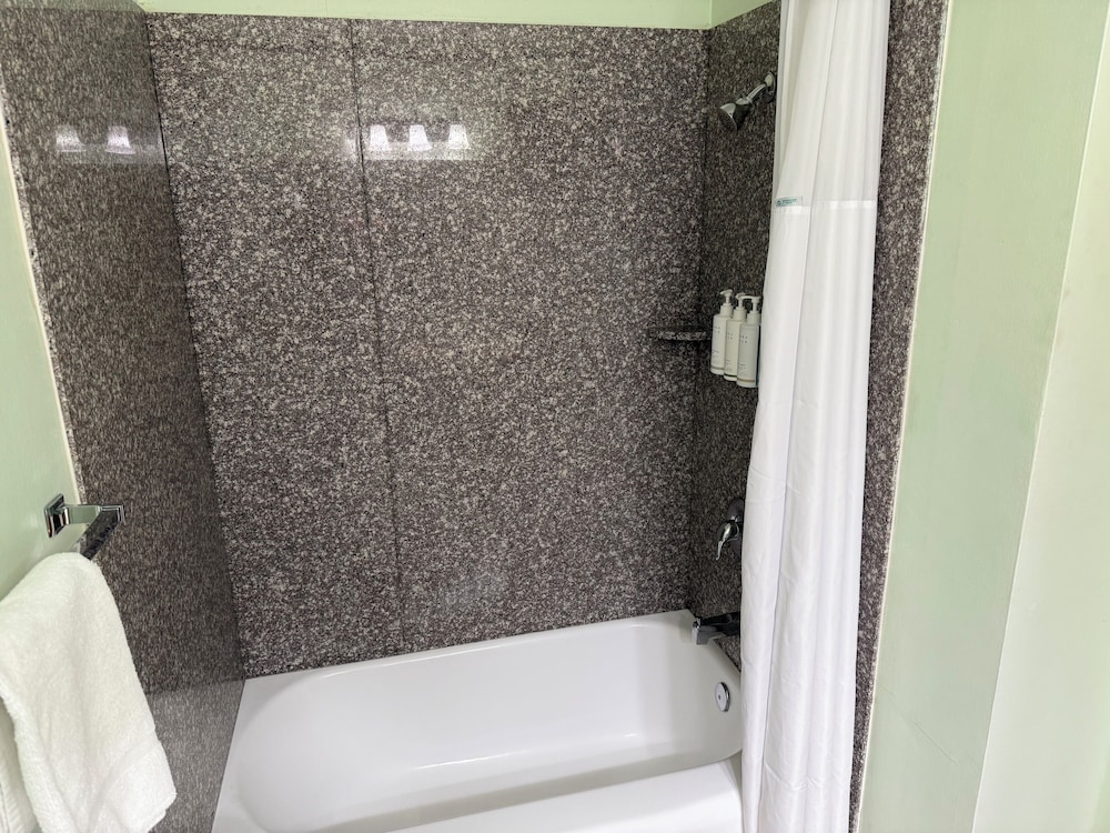 Klamath Motor Lodge 60/64