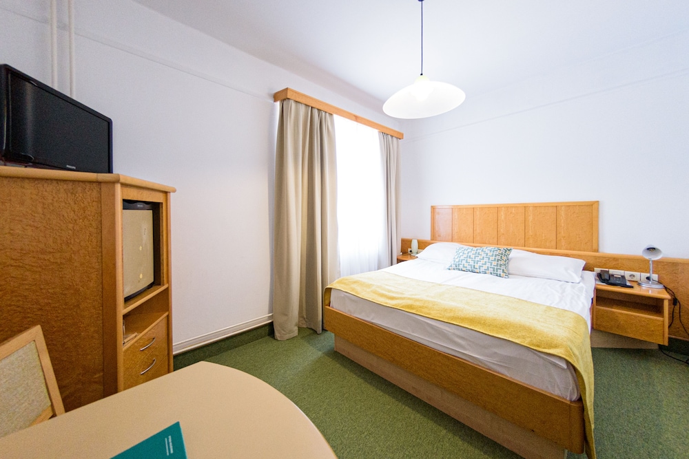 Hotel Toplice 13/69
