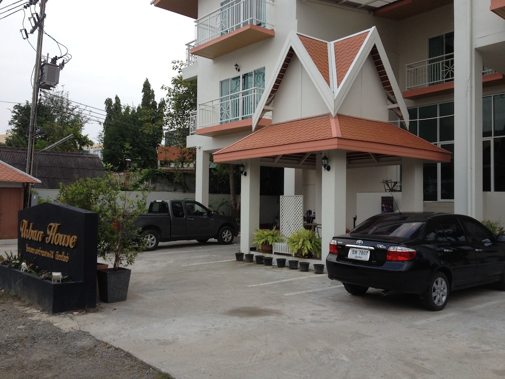 Urban House 195 28/35