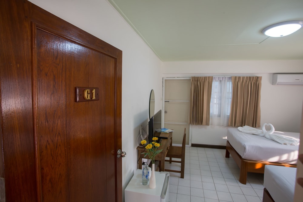Hotel Bangkokian 34/50