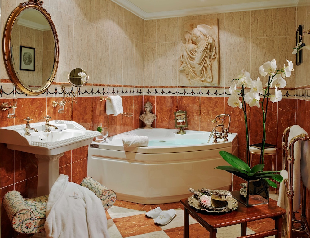 Hayfield Manor Hotel 52/63