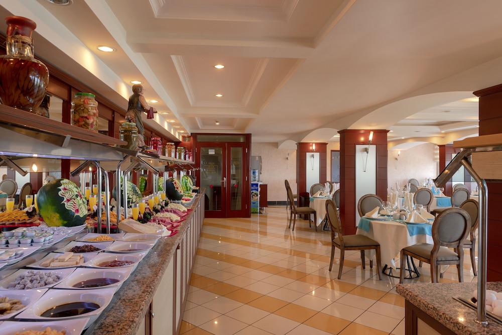 Numa Port Hotel 57/73